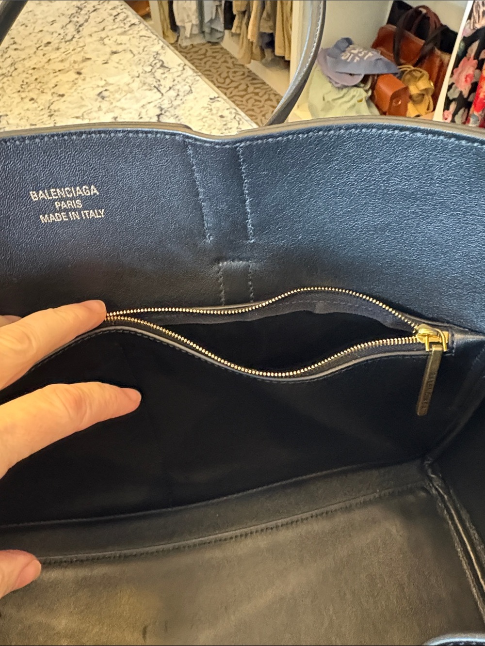 Balenciaga Bel Air Medium Black Leather Tote with Gold Hardware - Picture 10 of 12
